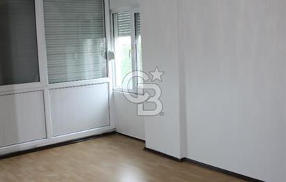 Karşıyaka Atakent'te BOSPA Karşısı Kiralık Geniş 3+1 Daire