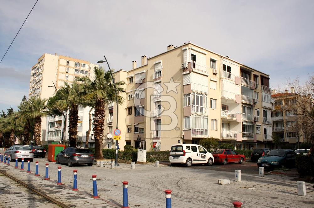 Karşıyaka Atakent'te BOSPA Karşısı Kiralık Geniş 3+1 Daire
