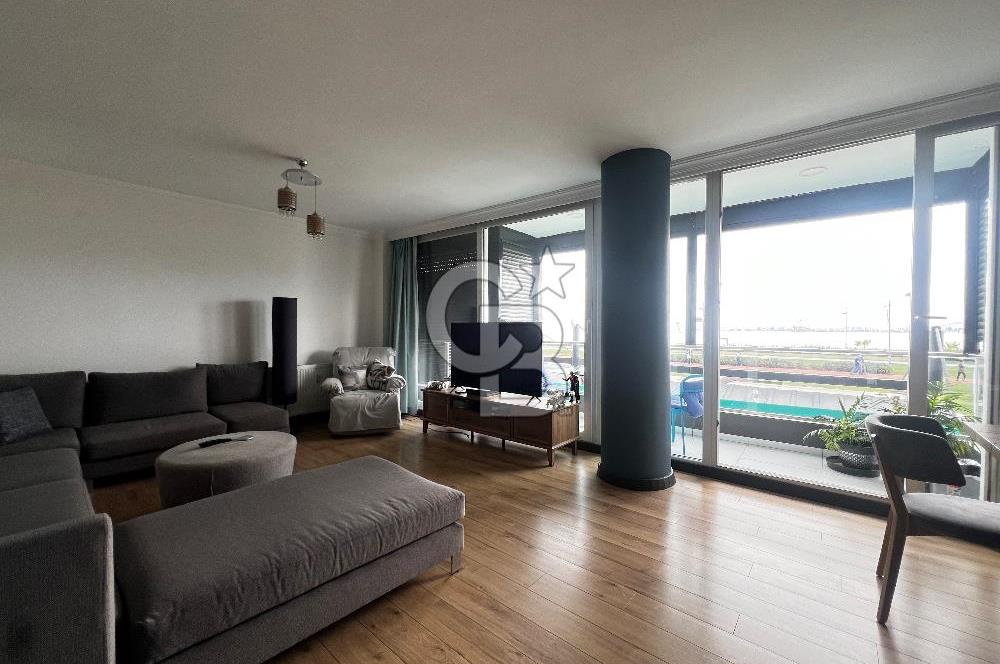 1. Kordon ‘da Deniz Manzaralı Satılık 3+1 Tadilatlı Daire