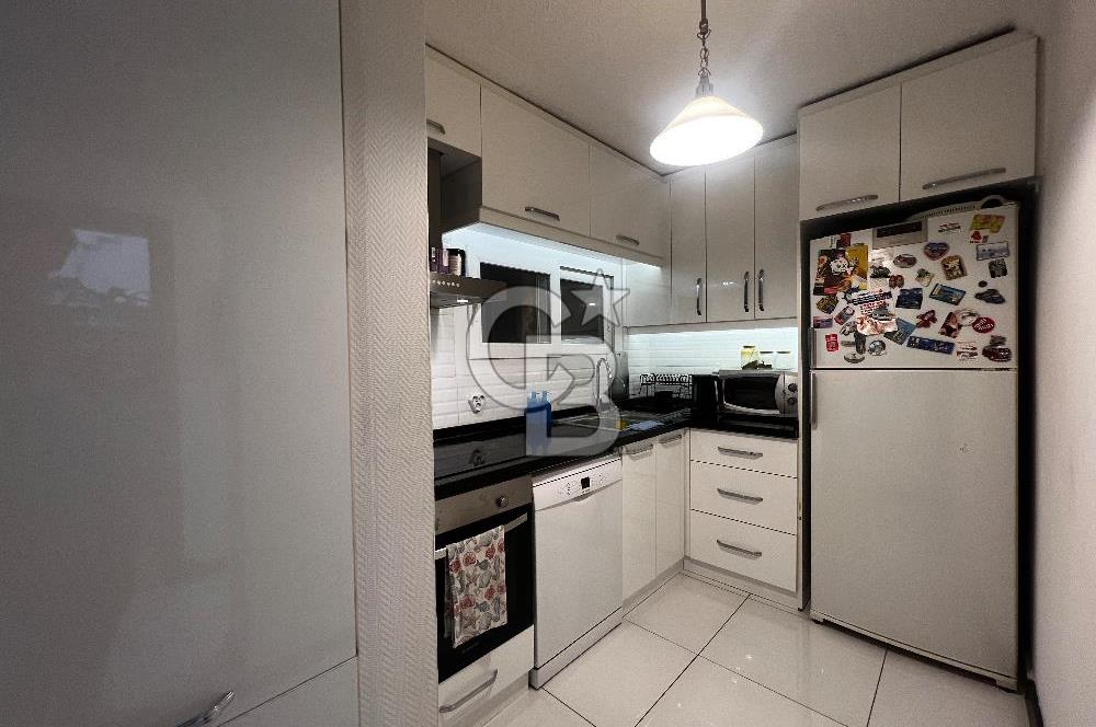 1. Kordon ‘da Deniz Manzaralı Satılık 3+1 Tadilatlı Daire