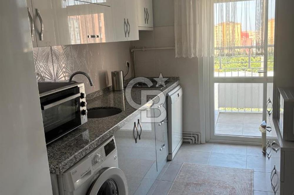 BEYLİKDÜZÜ KAVAKLI'DA SATILIK KAT MÜLKİYETLİ METROBÜSE YAKIN
