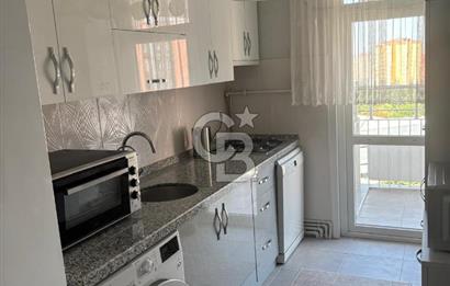 BEYLİKDÜZÜ KAVAKLI'DA SATILIK KAT MÜLKİYETLİ METROBÜSE YAKIN