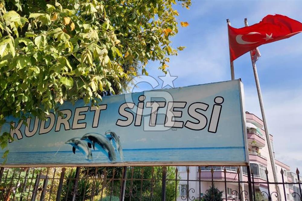 Güzelyalı Eğitim Kudret 2 Sitesi Deniz Manzaralı Satılık Daire