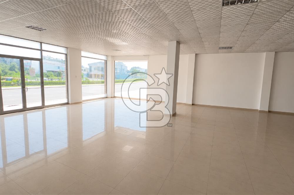 TABELA DEĞERİ YÜKSEK CADDE ÜZERİNDE SATILIK 700 M2 DÜKKAN