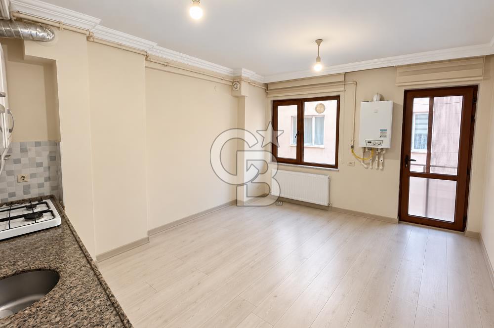 ÇANAKKALE KORDONDA DENİZE BİRKAÇ ADIM MESAFEDE SATILIK 1+1 DAİRE