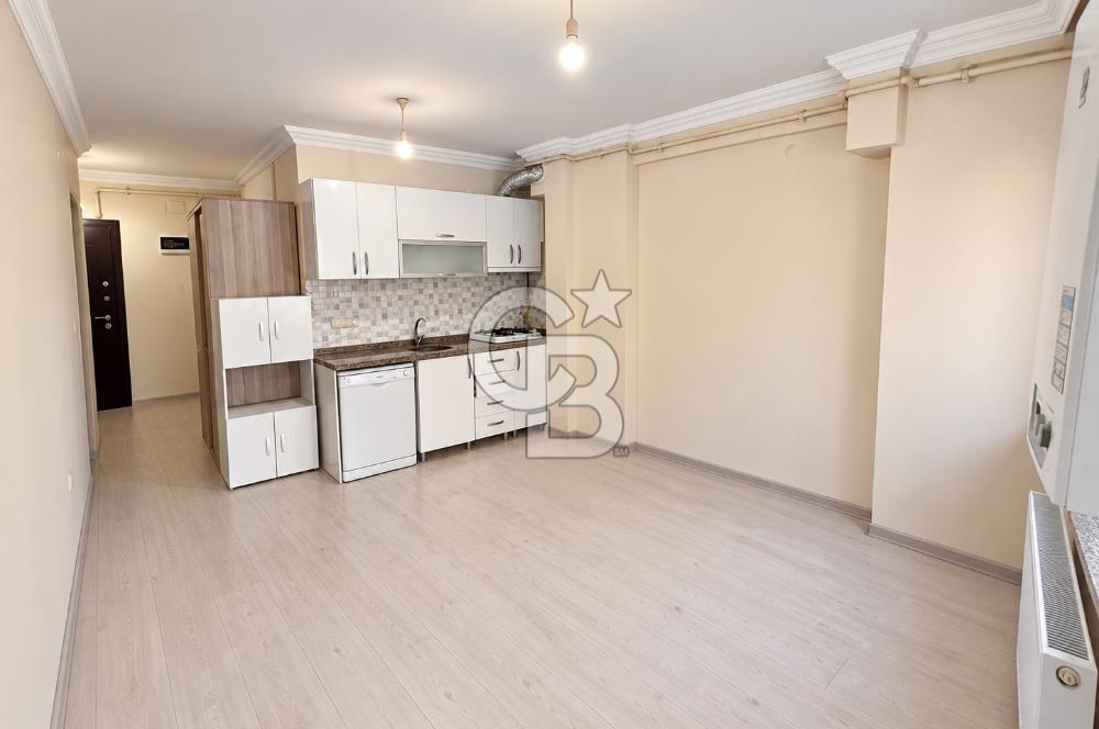ÇANAKKALE KORDONDA DENİZE BİRKAÇ ADIM MESAFEDE SATILIK 1+1 DAİRE