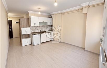 ÇANAKKALE KORDONDA DENİZE BİRKAÇ ADIM MESAFEDE SATILIK 1+1 DAİRE