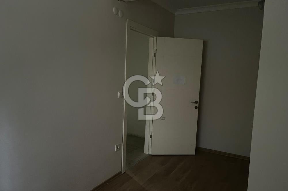 Erenköy Şevki Özengin Sokakta yeni binada 2+1 Kiralık boş daire 