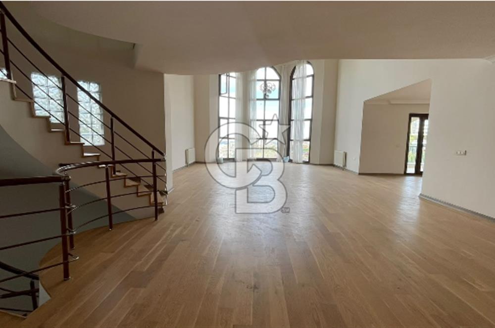 Mutlukent Mavi Ladin Sitesinde 620 m² 5+2 Muhteşem villa