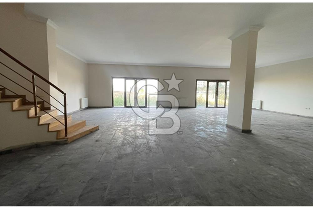Mutlukent Mavi Ladin Sitesinde 620 m² 5+2 Muhteşem villa