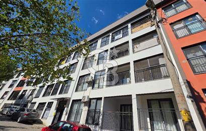EMEK MAHALLESİNDE MERKEZİ KONUMLU KİRALIK 2+1 DAİRE