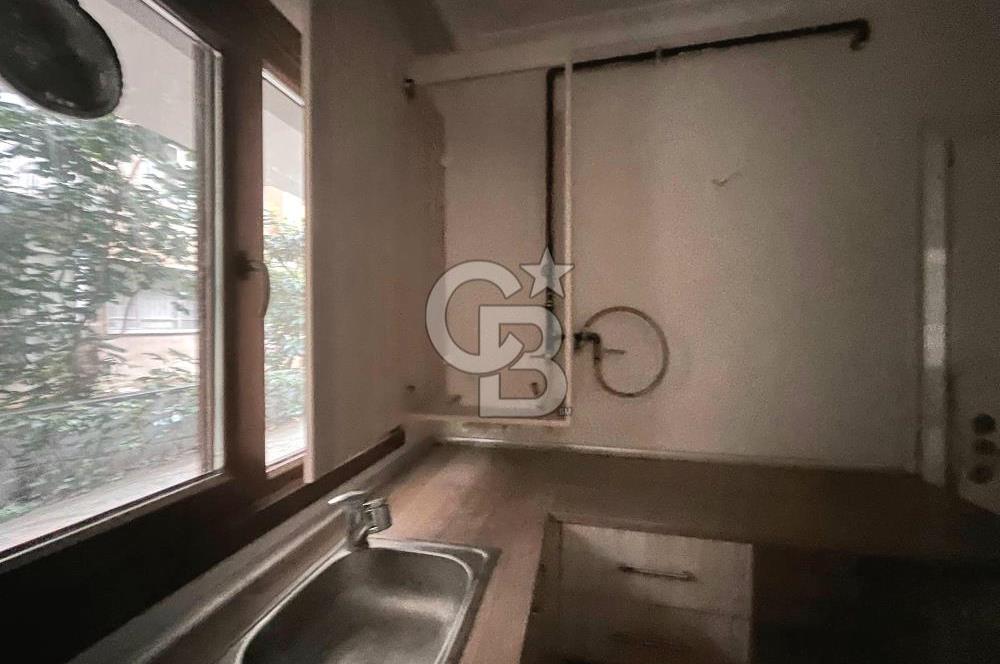 Erenköy Şevki Özengin Sokakta yeni binada 2+1 Kiralık boş daire 