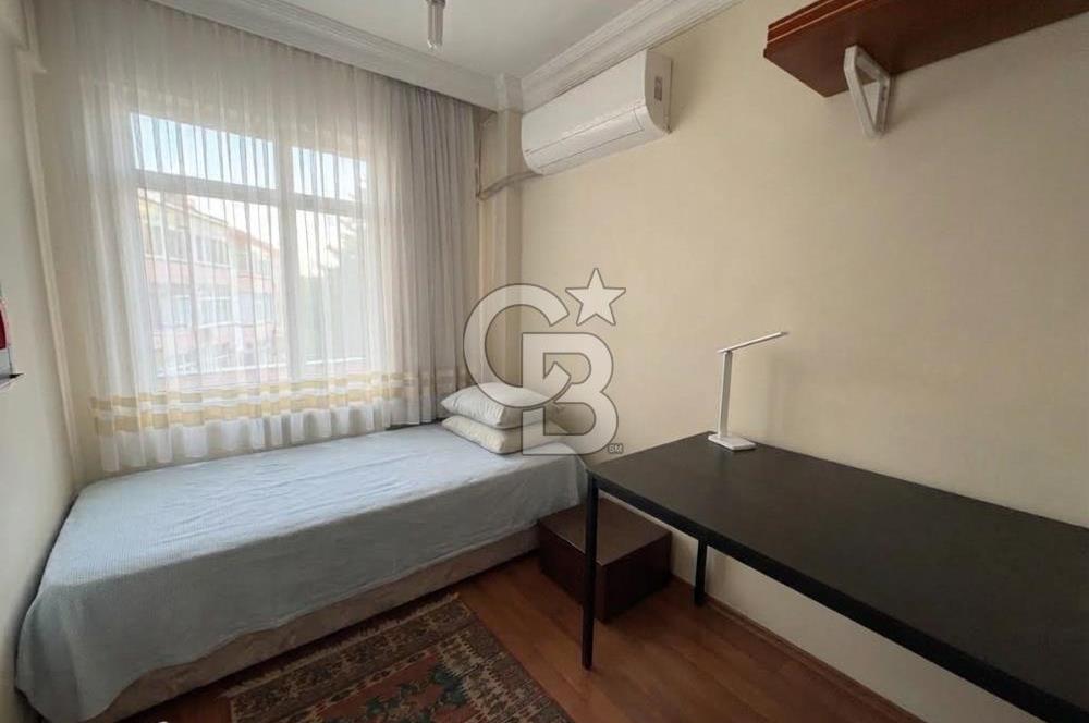 Kocamustafapaşa Silivrikapı Mahallesi’nde 2. Katta Satılık 2+1 Daire