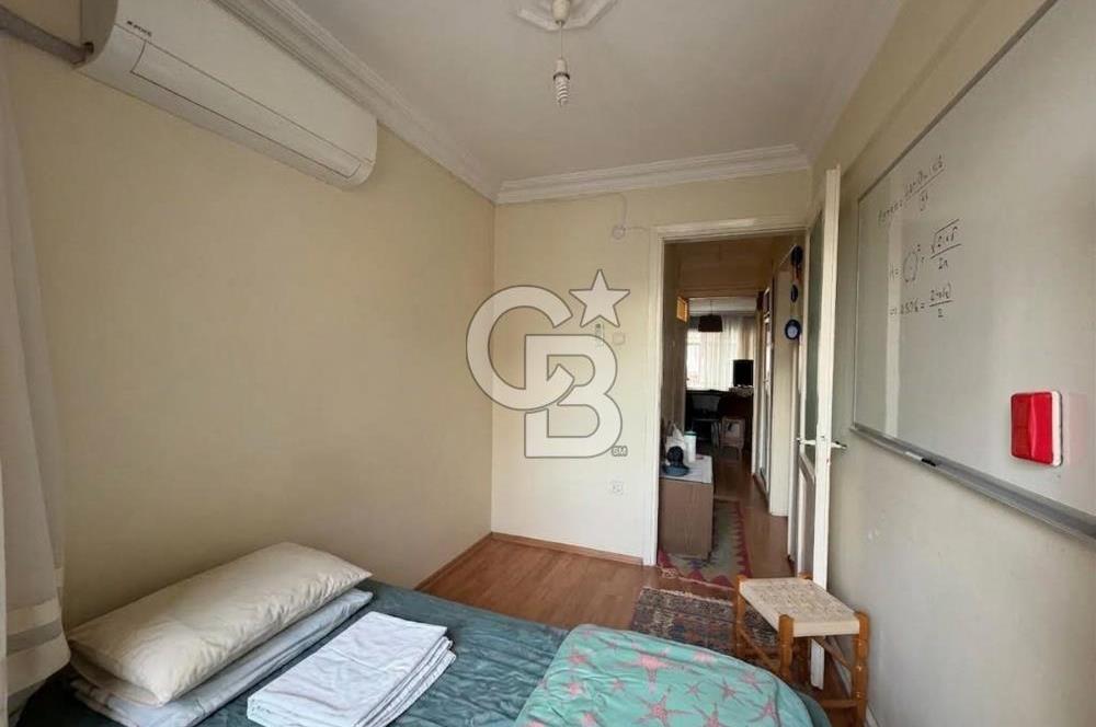 Kocamustafapaşa Silivrikapı Mahallesi’nde 2. Katta Satılık 2+1 Daire