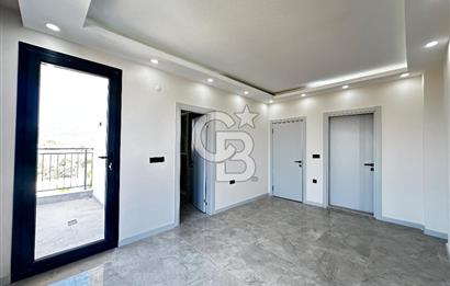 Kuşadası Davutlar’da Havuzlu 4+1 Satılık Lüks Villa 