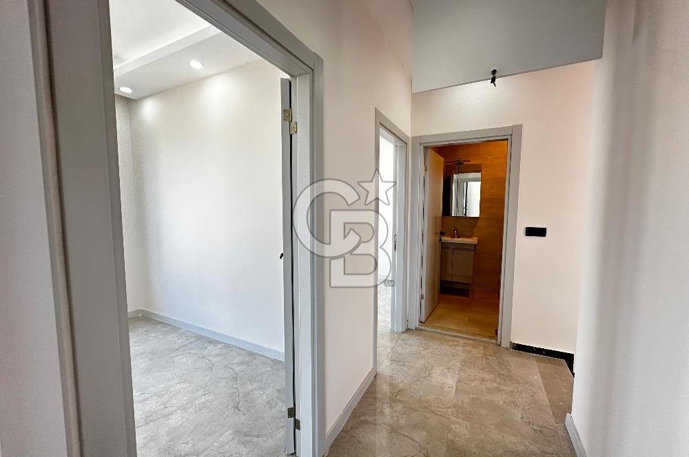 Kuşadası Davutlar’da Havuzlu 4+1 Satılık Lüks Villa 