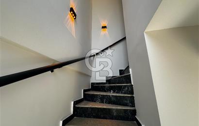 Kuşadası Davutlar’da Havuzlu 4+1 Satılık Lüks Villa 