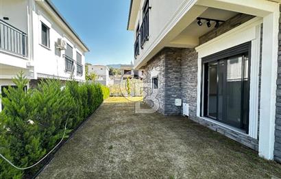 Kuşadası Davutlar’da Havuzlu 4+1 Satılık Lüks Villa 