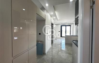 Kuşadası Davutlar’da Havuzlu 4+1 Satılık Lüks Villa 