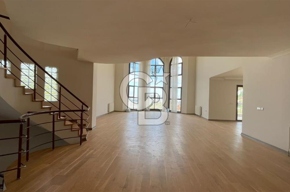 Mutlukent Mavi Ladin Sitesinde 620 m² 5+2 Muhteşem villa