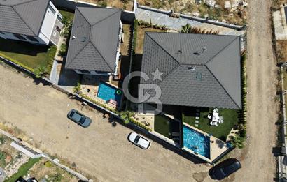 Kuşadası Davutlar’da Havuzlu 4+1 Satılık Lüks Villa 