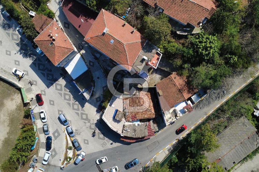 BEYKOZ İNCİRKÖY'DE 7 DÜKKAN+1 KONUTLU YATIRIM FIRSATI