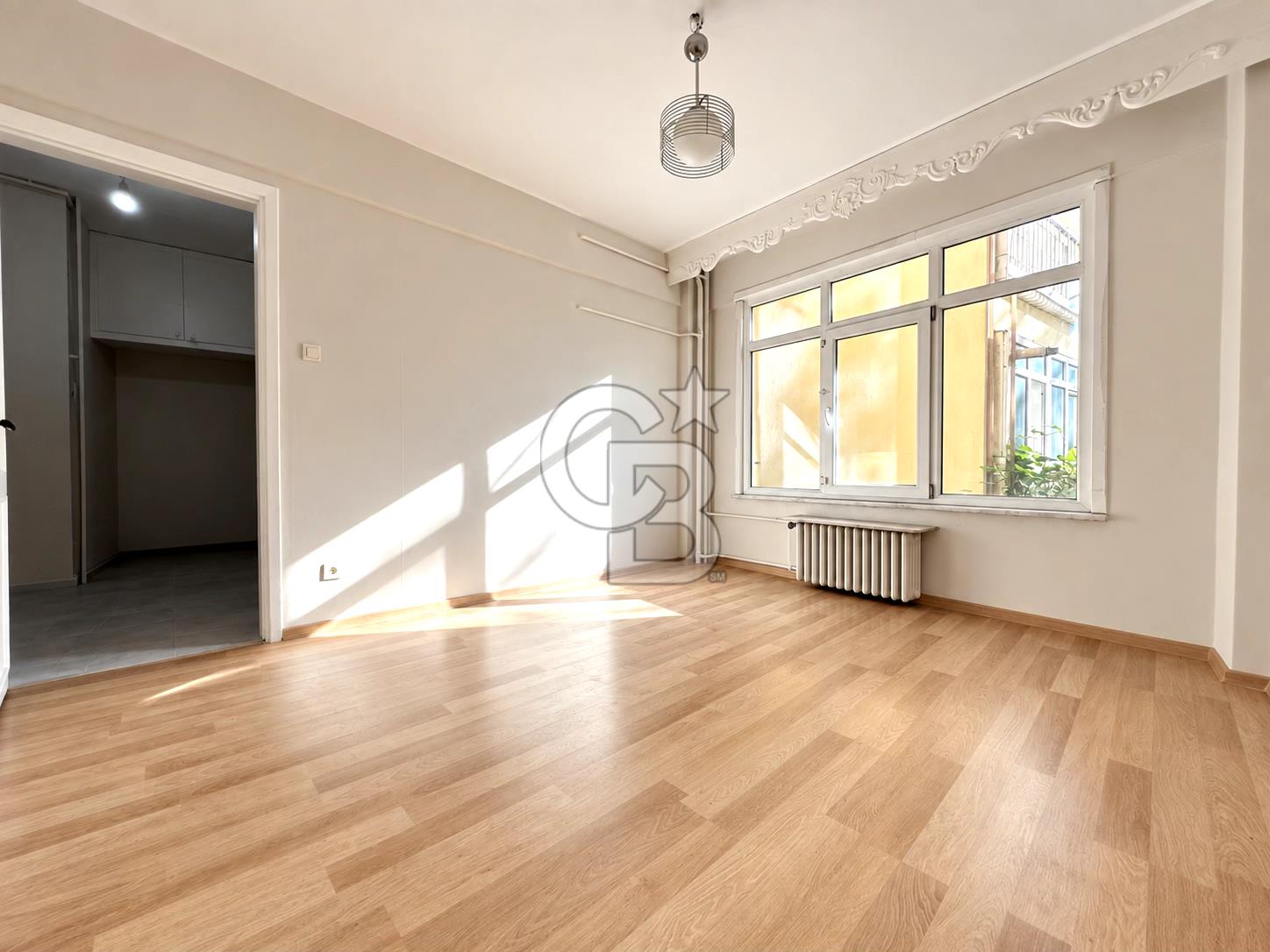 Kadıköy Acıbadem Merkezi Konum Satılık 2+1 Daire