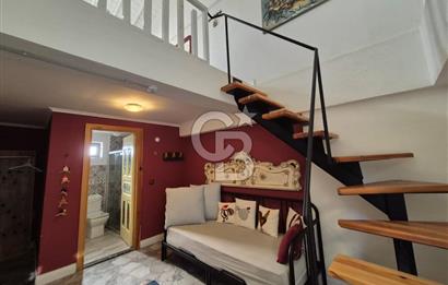 Küçükköy’de Taş Mimarili 6 Oda Kapasiteli Satılık Butik Otel