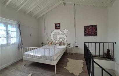 Küçükköy’de Taş Mimarili 6 Oda Kapasiteli Satılık Butik Otel