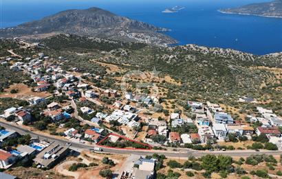 Kaş Bezirgan Villalar Bölgesinde Ana Yola Cepheli
