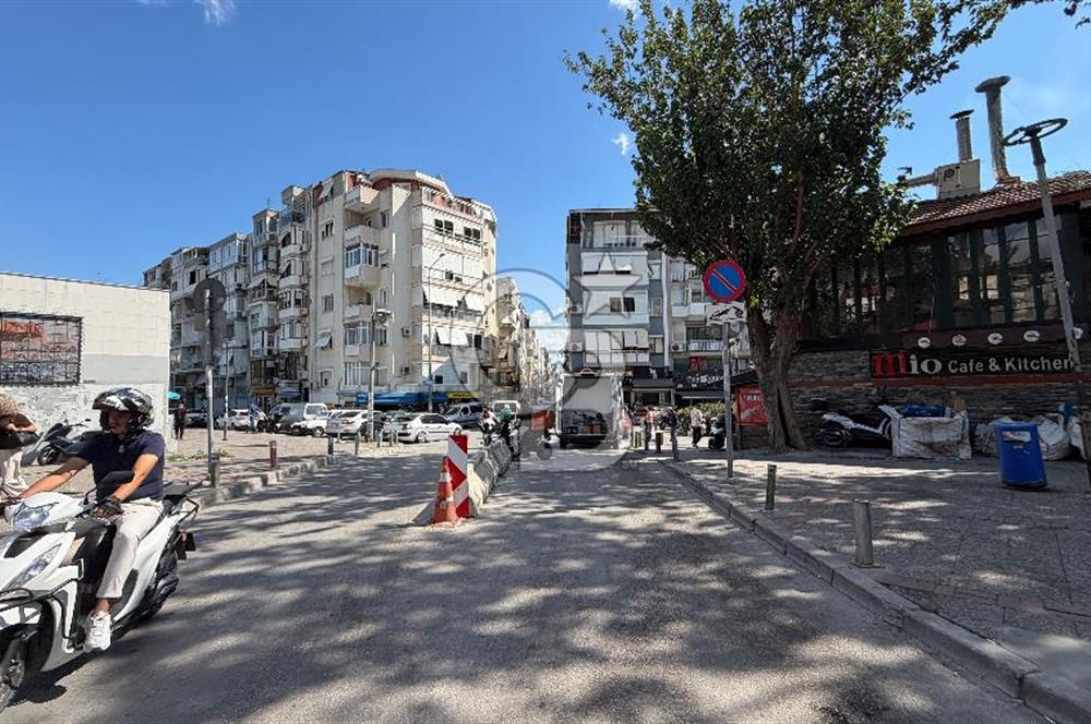 📍 KARŞIYAKA BAHARİYE’DE MERKEZİ KONUMDA 3+1 KİRALIK DAİRE