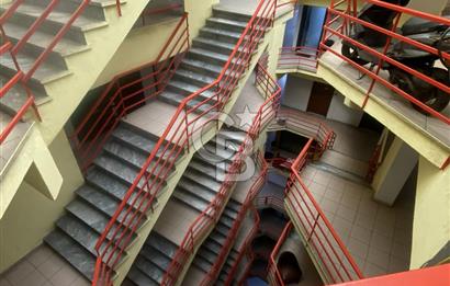 Zeytinburnu Merter Metrobüs Yanı E5 Manzaralı Ofis
