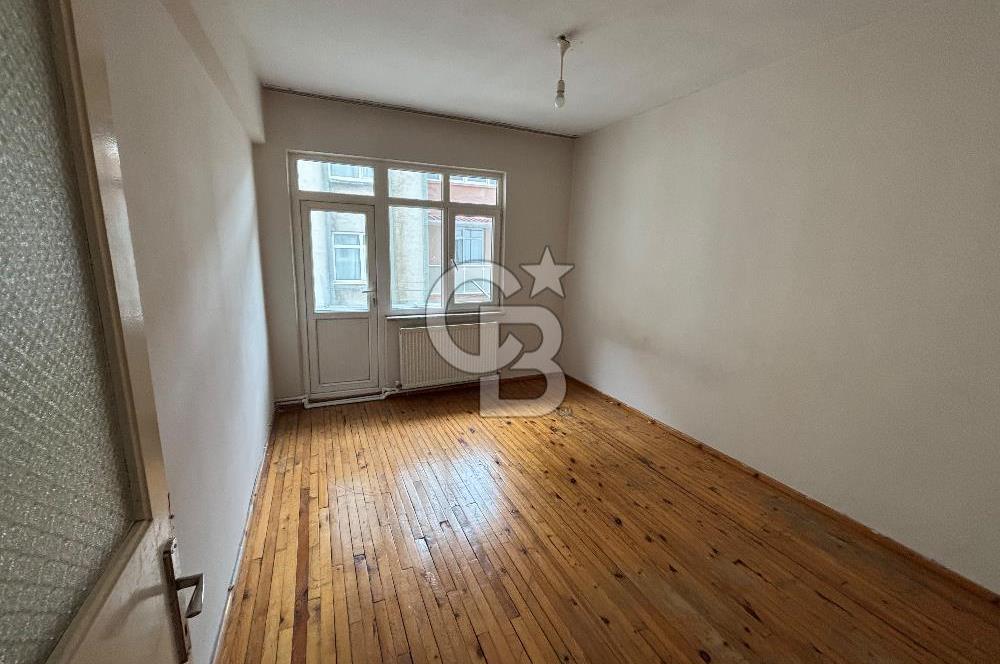 Gebi Cd. Üzerinde Merkezi Konumda Fırsat Kiralık 3+1 Daire !!!