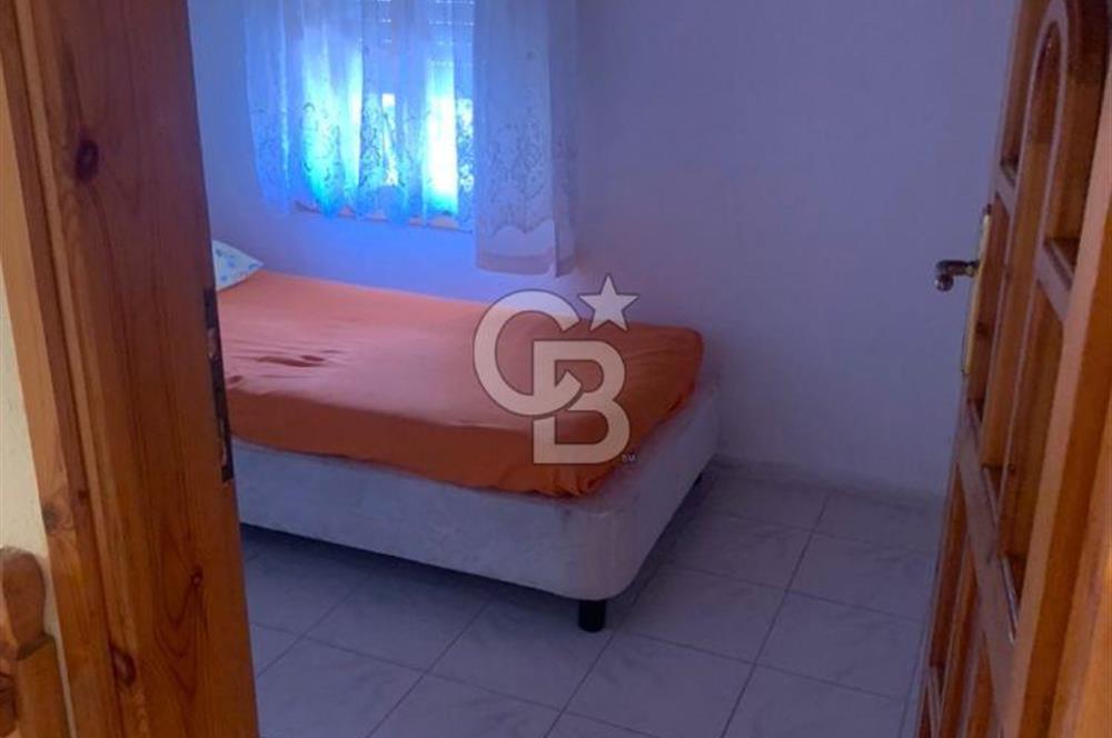 ÜRKMEZDE DENİZE 50 METRE YAKINLIKTA KİRALIK TRİPLEKS VİLLA