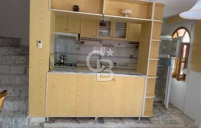 ÜRKMEZDE DENİZE 50 METRE YAKINLIKTA KİRALIK TRİPLEKS VİLLA