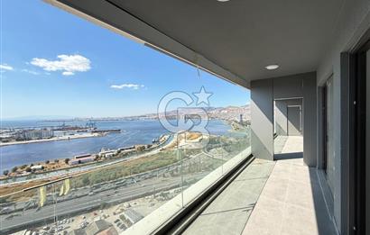 İnci Smyrna' da Deniz Manzaralı Satılık 1+1 Daire