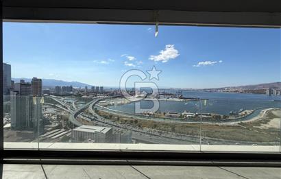 İnci Smyrna' da Deniz Manzaralı Satılık 1+1 Daire