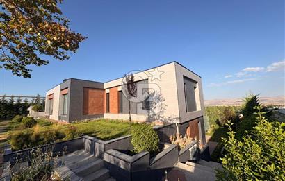 GÖLBAŞINDA SATILIK MUHTEŞEM MALİKANE