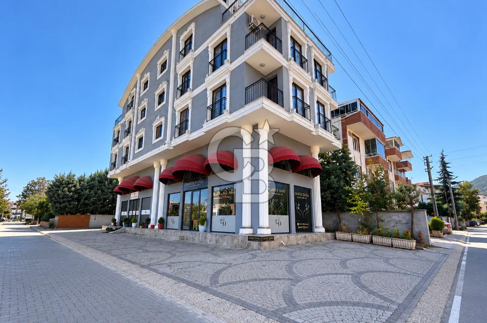 BAŞİSKELE BARBAROS 3CEPHELİ SATILIK GENİŞ 4+1 ÇATI DUBLEKS DAİRE