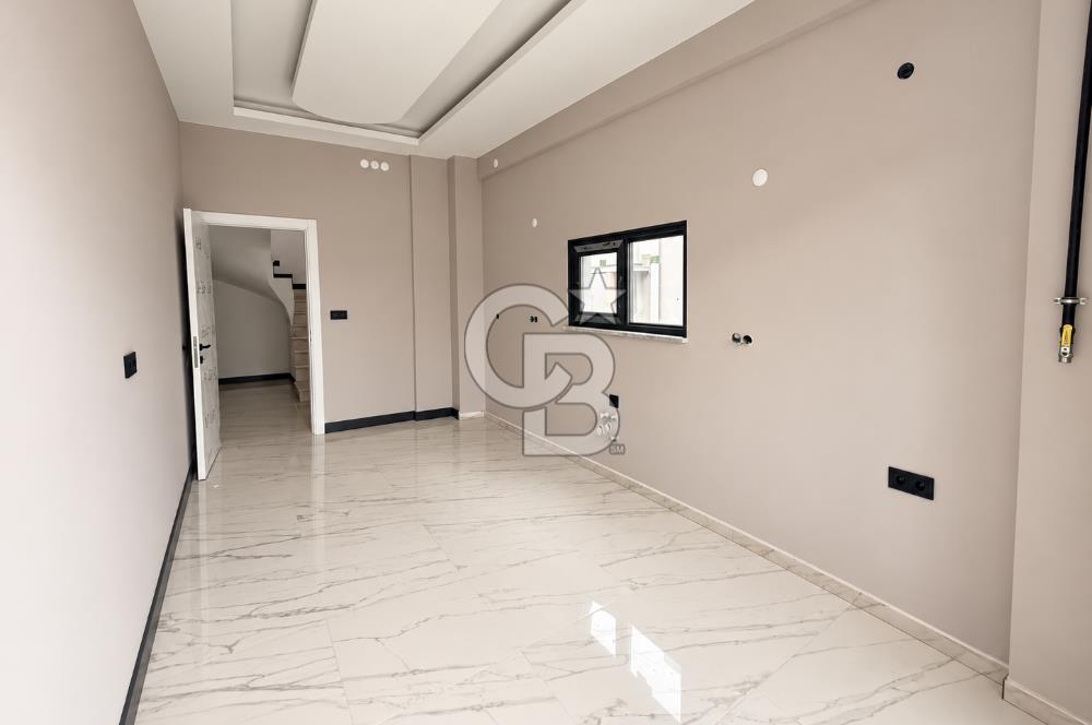 KOCAELİ BAŞİSKELE YENİKÖY MERKEZ SİTE İÇİNDE SATILIK 4+1 VİLLA