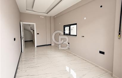 KOCAELİ BAŞİSKELE YENİKÖY MERKEZ SİTE İÇİNDE SATILIK 4+1 VİLLA