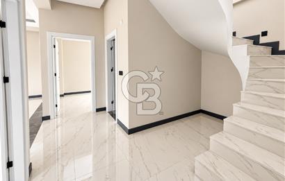 KOCAELİ BAŞİSKELE YENİKÖY MERKEZ SİTE İÇİNDE SATILIK 4+1 VİLLA