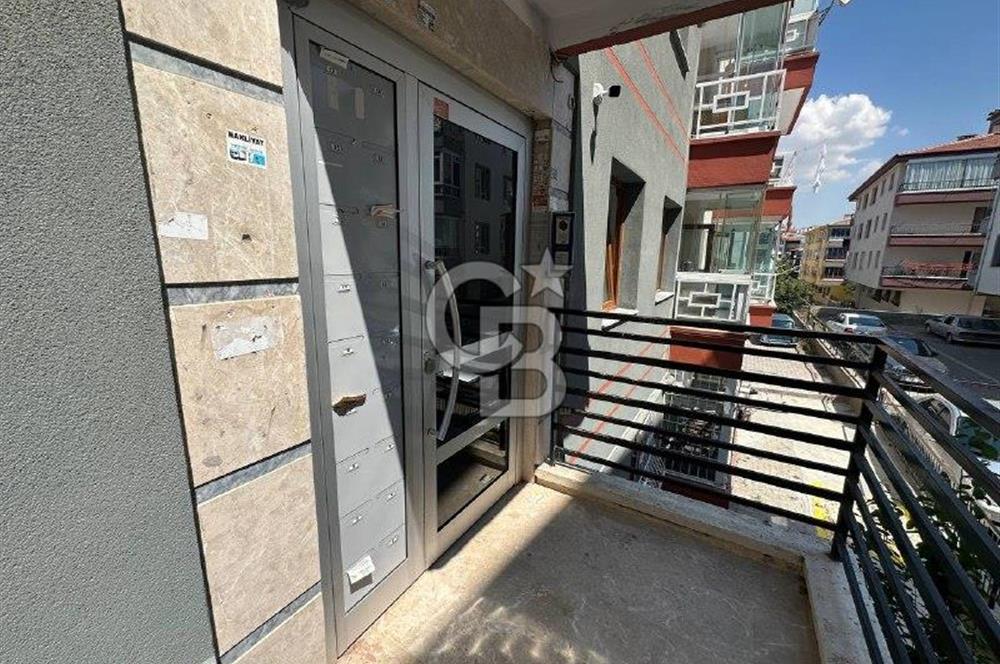 Atapark Caddesine 2 Bina Yakını 125 m²,3+1, 3.Kat, Satılık Daire