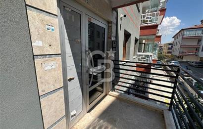 Atapark Caddesine 2 Bina Yakını 125 m²,3+1, 3.Kat, Satılık Daire