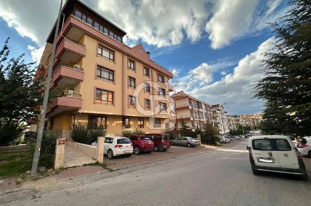 Güneşevler Mah. 90 m², 2+1, Kilerli, Kiralık Yüksek Giriş Daire