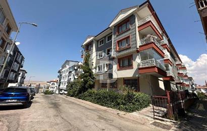 Atapark Caddesine 2 Bina Yakını 125 m²,3+1, 3.Kat, Satılık Daire