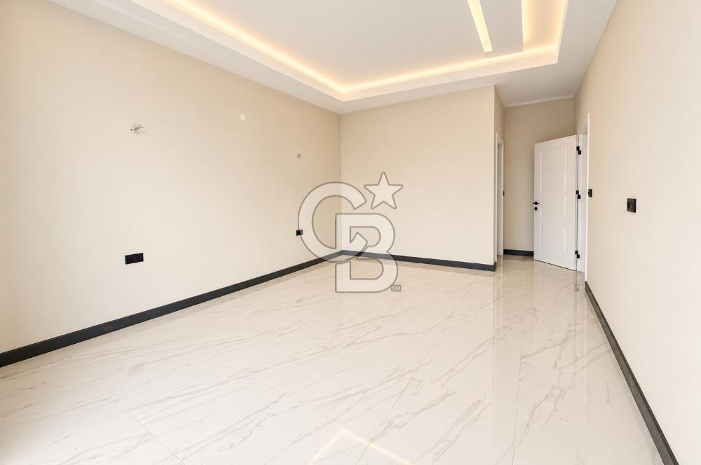 KOCAELİ BAŞİSKELE YENİKÖY MERKEZ SİTE İÇİNDE SATILIK 4+1 VİLLA