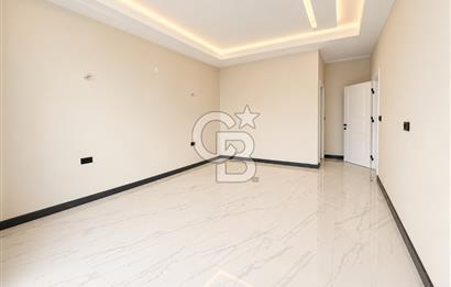 KOCAELİ BAŞİSKELE YENİKÖY MERKEZ SİTE İÇİNDE SATILIK 4+1 VİLLA