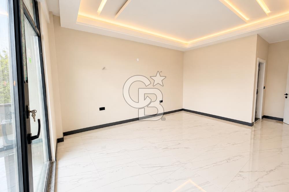 KOCAELİ BAŞİSKELE YENİKÖY MERKEZ SİTE İÇİNDE SATILIK 4+1 VİLLA