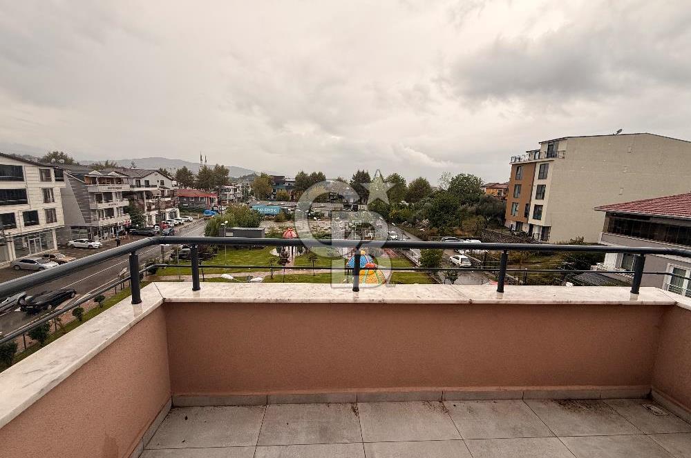 KOCAELİ BAŞİSKELE BARBAROS MERKEZ 2+1 SATILIK ÇATI DUBLEKS DAİRE